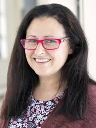 Renee Oneill's Instagram, Twitter & Facebook