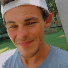 Where can I find a good skatepark in Orlando, Florida?