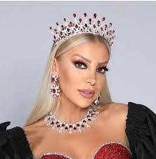 Irene Pickens's Instagram, Twitter & Facebook