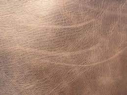 No nails, just the pad of your finger and some pressure over and over again. How To Clean Care Protect Pull Up Waxed And Oiled Leather Colourlock Leather Repair