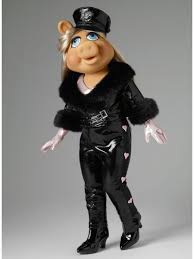 The Village People Miss Piggy Style Miss Piggy Muppets Muppets Miss Piggy