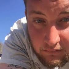 Joni Carpenter's Instagram, Twitter & Facebook