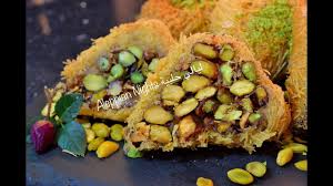 فيصلية بالفستق الحلبي youtube recipes party desserts food