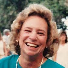 Joanne Grace's Instagram, Twitter & Facebook