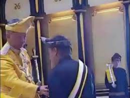 25, the setia mahkota pahang (smp); Adi Putra Menerima Darjah Indera Mahkota Pahang Youtube