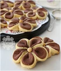 iki renkli papatya kurabiye yemek tarifleri kurabiye tatli