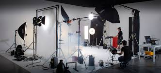 Последние твиты от jpg photography (@jpgphotography). 8th Street Studios Drive In Photographic Studio Dubai Photography Studio Dubai Uae