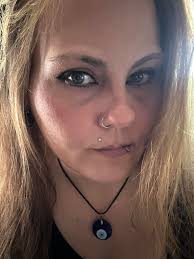 Does my piercing look like it was pierced right?