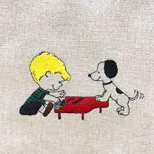 peanuts embroideryさんはinstagramを利用しています schroeder s piano ピアノだけ色をつけたのも好きでした snoopy peanuts schroeder handembroidery embroidery スヌー スヌーピー 色 ピアノ