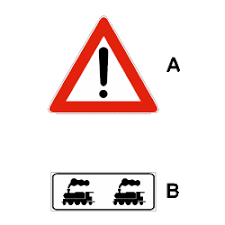 Il marciapiede è una parte della strada riservata, di norma, ai pedoni (vero) 01020 02v. Das Durch Die Tafel B Erganzte Zeichen A Kundigt Anschlussgleise In Der Nahe Von Industriebetrieben An 920 Su Quiz Patente
