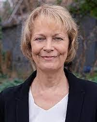 Carol Freudenberg's Instagram, Twitter & Facebook