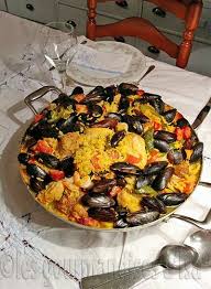 Paella Au Poulet Et Aux Fruits De Mer Paella Recette Paella Paella Au Poulet