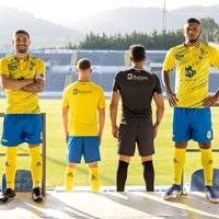 Camisola fc arouca | racismo não. Arouca Revela Novo Equipamento Fotogalerias Jornal Record