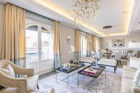 Pisos, casas, lofts y áticos en venta y en alquiler madrid viviendas exclusivas en las mejores zonas de madrid +34 912900182. El Alquiler De Lujo En Madrid De Los 3 000 Euros Al Mes Por Un Piso A Los 7 000 Euros De Un Chale Idealista News