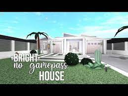 Roblox Bloxburg 64k Bright No Gamepass House Youtube Bloxburg Houses House Layouts Bloxburg House Exterior