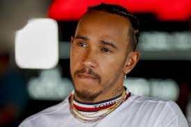 Hamilton no se explica por qué Russell lo supera