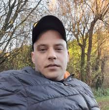 I'm down at Torquay for a few days, where's best for bass?