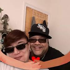 Paula Houck's Instagram, Twitter & Facebook