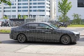 Bimmerpost is an independant private enthusiast site dedicated to bmw fans around the world and is in no way affiliated or owned by bmw ag. 2022 Bmw 7 Series G70 Speculatively Rendered With Split Headlights Autoevolution