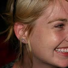 Inside The World Of 'Travelers,' Who Leave Home, Live As Squatters