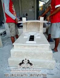 Baik itu kijing makam granit, kijingan makam, kijing makam pahlawan, berikut adalah salah satu contoh kijing makam islam atau model kijing makam islam terbaru. Makam Bayi Kristen Terbaru Model Makam Bayi Marmer Pusat Marmer Tulungagung