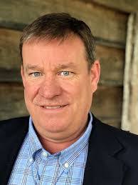 Ben Hay's Instagram, Twitter & Facebook