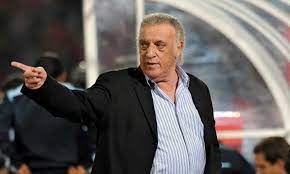 El coco fue el último dt que guió a la albiceleste a la conquista de la copa américa con los campeonatos obtenidos en 1991 y 1993. El Coco Basile Fue Internado Por Coronavirus Diario Con Vos