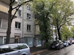 Shop tour of gas monkey garage! 2 Zimmer Wohnung Mit Balkon Und Garage In Weissensee M2square Immobilienagentur