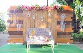 Diy Garden Wedding Decoration Ideas Diy Wedding Decorations Wooden Backdrops Wedding Centerpieces Diy