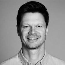 Joshua Thurlow's Instagram, Twitter & Facebook