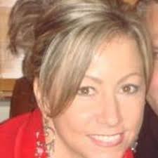 Kari Higgins's Instagram, Twitter & Facebook