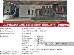Sedia ada dari tuan rumah, bench kayu : Rumah Disewakan Di Kalimantan Nestoria