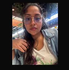 Nuestros adultos mayores 👵🏻 👴🏻 del CIAM ya reciben sus clases gratuitas  de natación 🏊‍♀️ en la piscina municipal. Dos veces por semana pasan un  momento ameno y refrescante. #SJL #EsOtraCosa #verano #