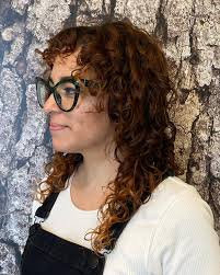 𝙉𝙖𝙩𝙖𝙨𝙝𝙖'𝙨 𝙎𝙖𝙩𝙪𝙧𝙙𝙖𝙮- Natasha has been growing out old color  (not my work) & severely damaged hair. She has very coarse, curly hair that  is