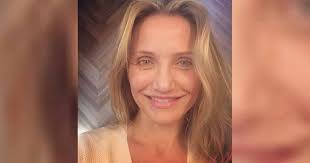 Her father's family is cuban, and diaz's ancestors had originally moved from spain to cuba. O2cduetj0wgnem