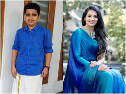 Sooraj Thelakkad Exclusive Sooraj Thelakkad And Saranya Anand Spill The Beans On Going Faceless And De Glam In Android Kunjappan Ver 5 25 And Akashaganga 2 Malayalam Movie News Times Of India It is the sequel to diya aur baati hum. sooraj thelakkad exclusive sooraj