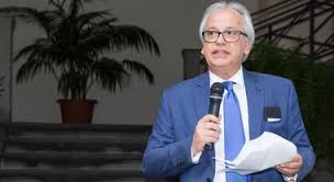 Per lui e per la sua famiglia parla la storia, quella della più antica e prestigiosa azienda «corallara» di torre del greco, una manifattura conosciuta in tutto il mondo e il neo presidente, informa lo scarno comunicato della banca, subentra a filippo perriccioli, «un passaggio che avviene nel segno di quel. Banca Di Credito Popolare Nuovo Dg A Torre Del Greco Il Mattino It