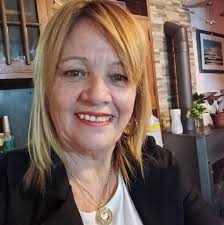 Hola algún fotógrafo para recien nacido? Recomendación? Gracias.