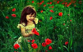 Beautiful children beautiful horses animals for kids cute animals cute kids cute babies lila party arte equina tier fotos. Beautiful Sweet Baby Cute Baby Girl With Red Flowers Hd Free Wallpaper 84 Baby Girl Wallpaper Little Girl Wallpaper Cute Baby Girl Wallpaper
