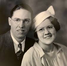 Dorothy Naomi Tompkins Effertz (1913-2003)