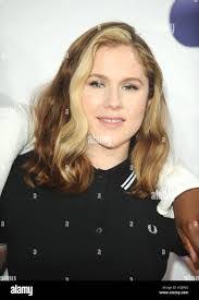 Aurora Bell's Instagram, Twitter & Facebook