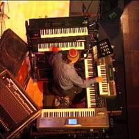 Carl anderson (vocals) scott henderson (electric, slide guitar) gerald veasley (bass, narrator) joe zawinul. Joe Zawinul Josef Erich Joe Zawinul The Zawinul Syndicate 1995 Live In Den Haag Media Club