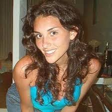 Laura Poleski's Instagram, Twitter & Facebook