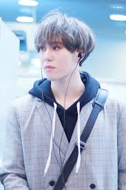 Got7's yugyeom had made his debut back in 2014 when he featured in jyp's got7 kpop group. Yugyeom Got7 Got7 Amino