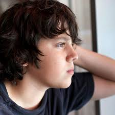 No One Warned Me How Emotionally Unstable My Tween Could Be