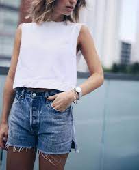 Débardeurfemme vous êtes pressée ou en manque d'inspiration. Comment Couper Un T Shirt