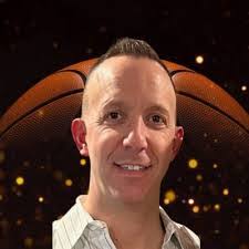 Elmer Velasquez's Instagram, Twitter & Facebook