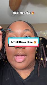 This might as well be called BROW CEMENT instead of glue 😅 i love it  @ArdellBeauty #foryoupage #viral #fyp #makeup #makeuptutorial #makeupartist  #makeuptransformation #makeuptips #influencer