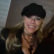 The Shed Vintiques gift store review