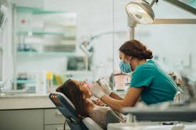 What is General Dentistry? What Does A General Dentist Do?